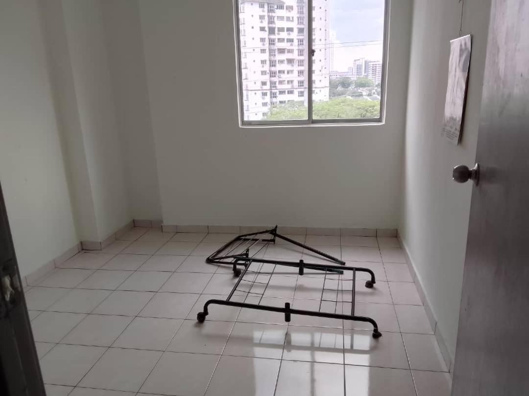 Avenue Court * Kuala Lumpur